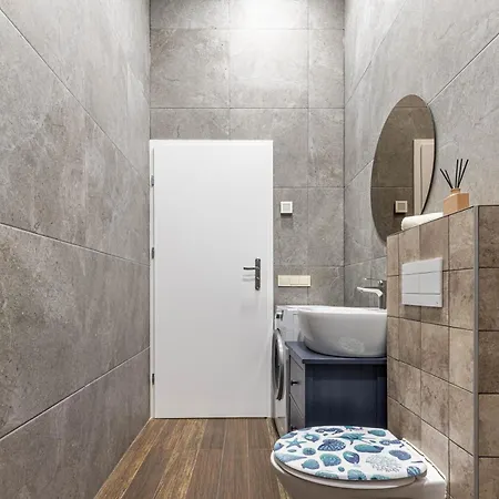 Renesans Nr. 6 Apartment