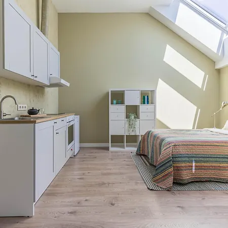 Apartment Renesans Nr. 6 *