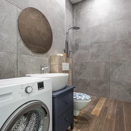 Renesans Nr. 6 Apartment *